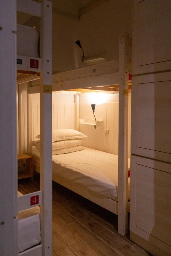 Peking Station Hostel Bagian luar foto